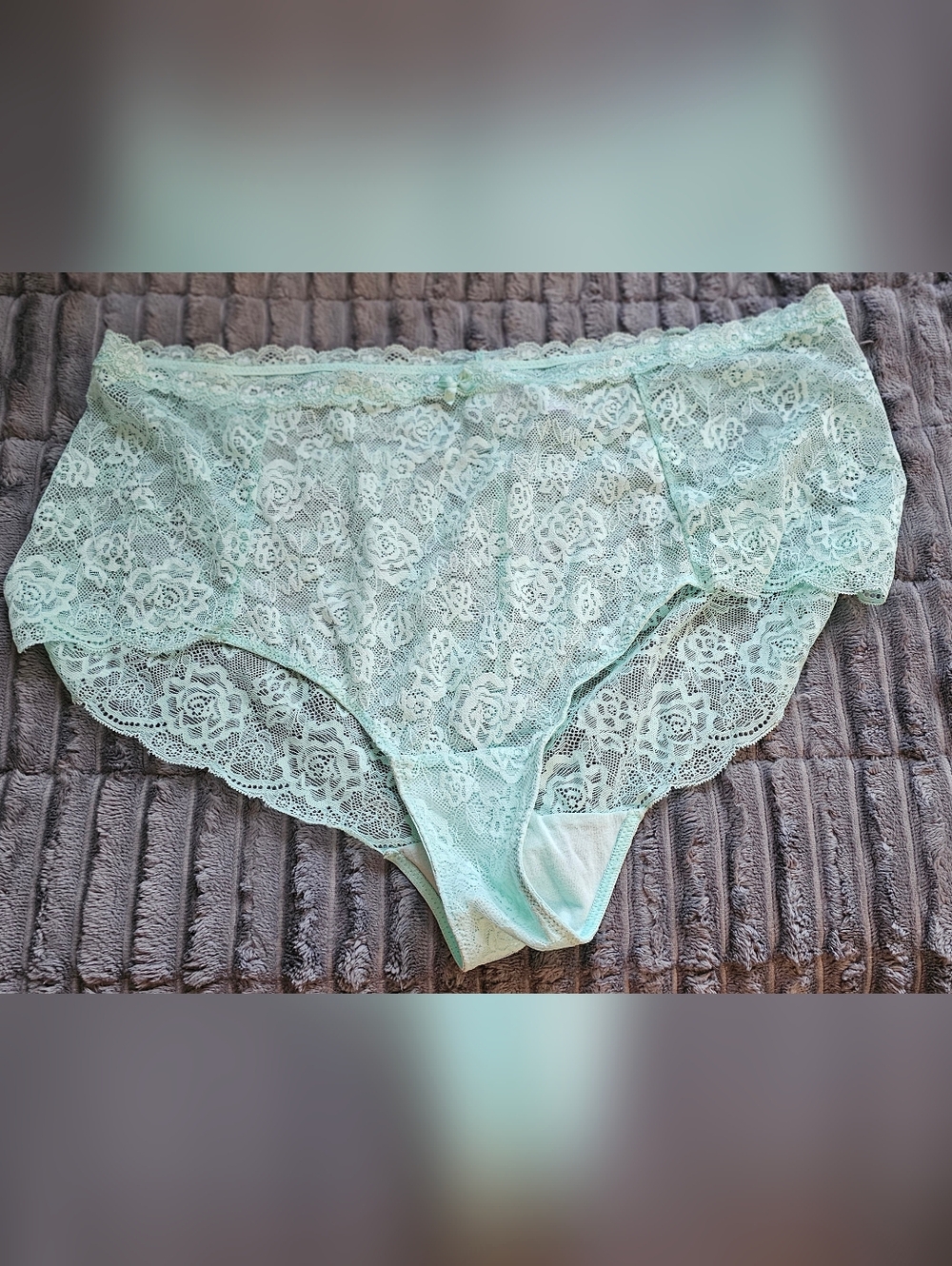 Secret Treasures Lace Cheekie, High Waisted Panty